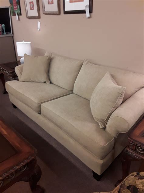 Beige Broyhill Sofa Delmarva Furniture Consignment