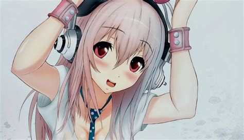 Anime Cute Girl Listening To Music By Loveland12 On