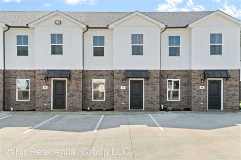 Arte Luxury Townhomes - 615 Tiny Town Rd, Clarksville, TN 37042