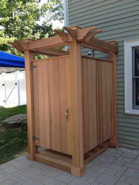 Red Cedar Outdoor Shower By Jkshea Construction Outdoor Shower Enclosure Outdoor Shower