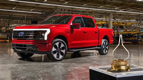 The Ford F 150 Lightning Is The 2023 Motortrend Truck Of The Year