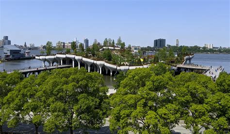 Parque Flotante Sobre El R O Hudson Es El Nuevo Atractivo De Nueva York Primera Hora