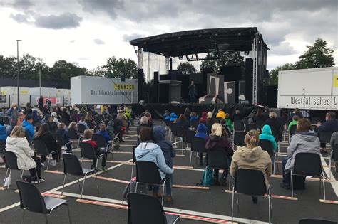 Gewinnen Sie 3x2 Karten Für Wlt Stück Auf Der Castroper Freilichtbühne Castrop Rauxel