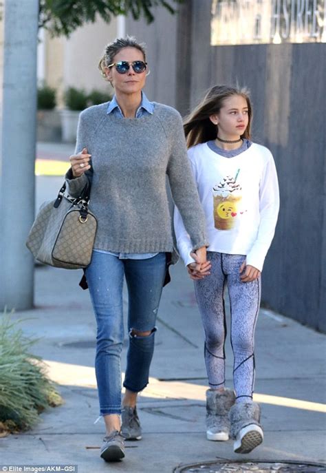Heidi Klum Rocks Ripped Blue Jeans As She Hits The Shops With Daughter Leni Daily Mail Online