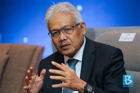 Datuk Seri Hamzah Zainudin Hamzah Cadang Gagasan Besar Tiga Gabungan