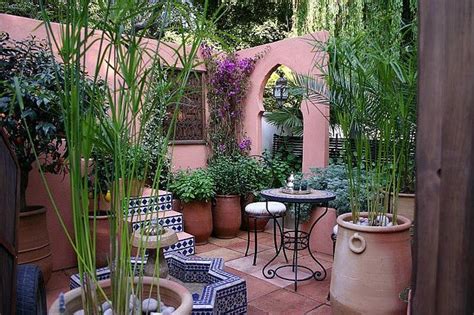 A Moroccan Courtyard Garden Very Charming640 X 426 1571 Kb