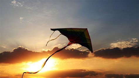 Wallpapers Kite Flying Wallpaper Cave