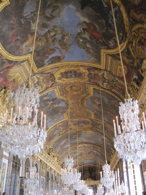 Hall Of Mirrors Palace Of Versailles France Versailles Galerie Des