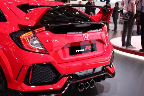 Production Honda Civic Type R Finally Debuts With 306 HP » AutoGuide.com News