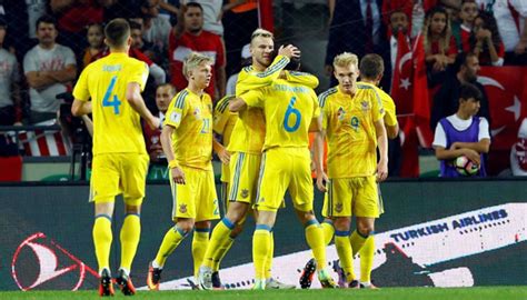 Один товариський матч виграли нідерланди, а іншу гру наші футболісти звели до нічиєї. Футбол: матч Україна - Люксембург відбору Євро-2020 може ...
