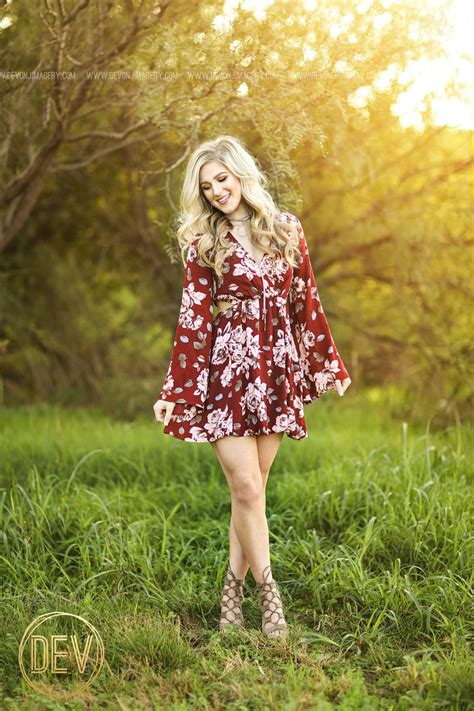 Senior Picture Portrait Ideas Outdoor Backlit Show Me Your Mumu