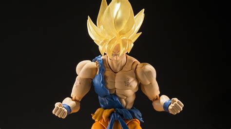 Shfiguarts Super Saiyan Goku Exclusive Edition