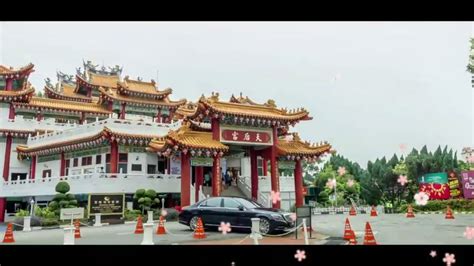 Southwest of the city, it is a popular tourist attraction and is located along jalan klang lama. Thean Hou Temple - YouTube