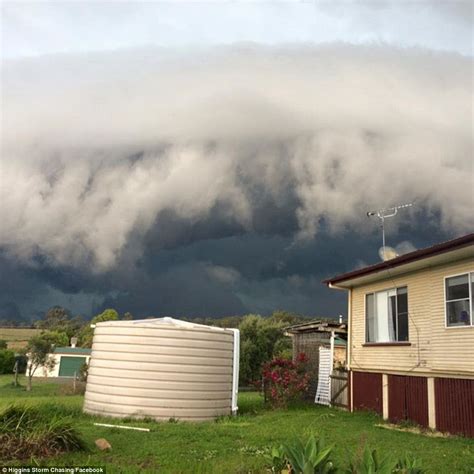 Queensland Weather Sees Severe Thunderstorm And 100kmhr Winds Daily