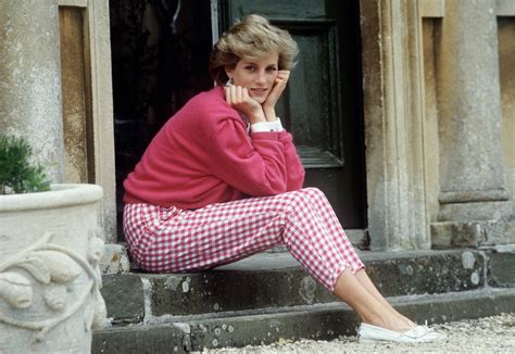 Princess Diana What To Know Teen Vogue