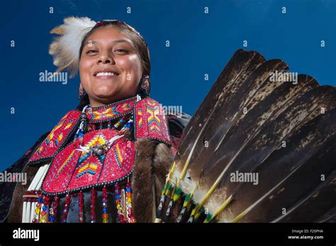 Navajo Woman Hi Res Stock Photography And Images Alamy