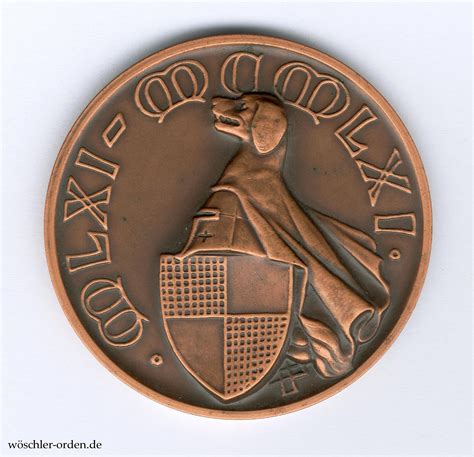 Der gast findet an der giebelseite des gebäudes die jahreszahl 1696. Hohenzollern, Medaille 900 Jahre Haus Hohenzollern (1961 ...