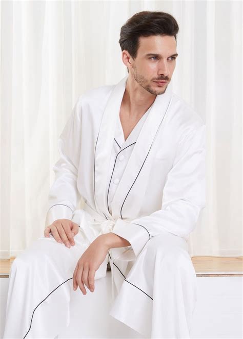 22 Momme Contra Full Length Silk Pajamas And Robe Set For Men Silk