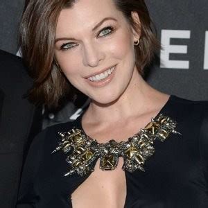 Sexy Photos Of Milla Jovovich Celeb Nudes Celeb Nudes Photos