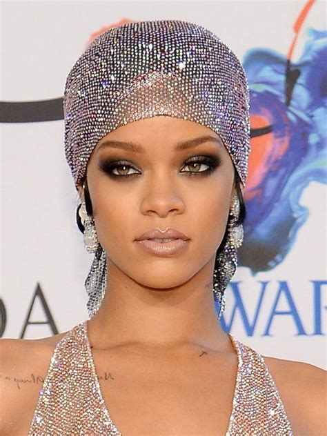 Here are a few tips on how to remove old. CFDA Awards Style 2014 — Best Hair & Makeup Looks On The Red Carpet | Red carpet makeup ...