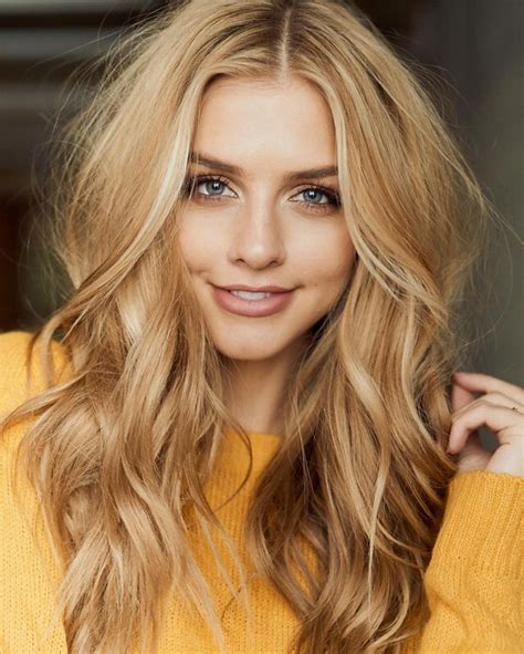 20 Hottest Shades Of Blonde Hair For Stylish Women Haircuts And Hairstyles 2021 Honey Blonde