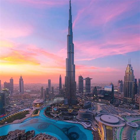 Beautiful Sunset And View At Burj Khalifa In The Beautiful Dubai City 🌃