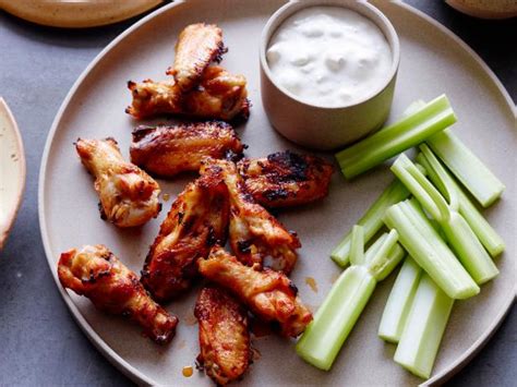 From hot wings to saucy wings, we've got the sauces, recipes and flavors you're craving. Buffalo Wings with Blue Cheese Dipping Sauce : Recipes ...