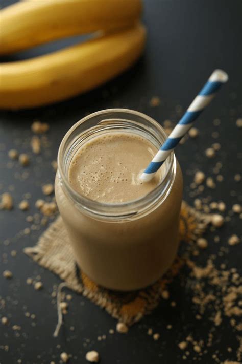 Granola, milk, vanilla whey protein, frozen fruit, fruit. Low Calorie Peanut Butter Banana Smoothie | Recipe ...