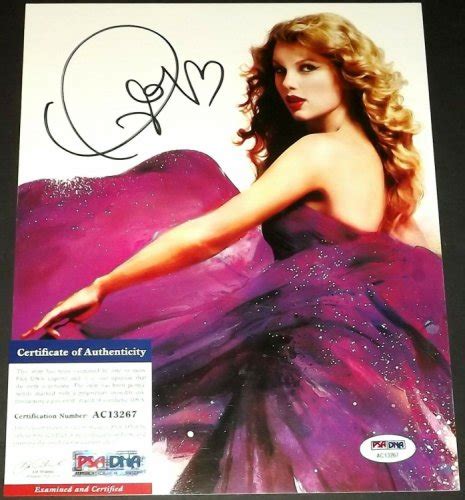 Taylor Swift Autographed Memorabilia Signed Photo Jersey