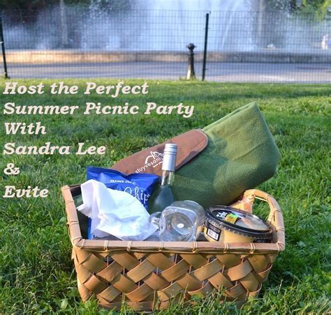 Host The Perfect Summer Picnic Party With Evite And Sandra Lee Style Island