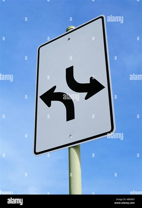 Curved Arrow Road Sign Free Template Ppt Premium Download 2020