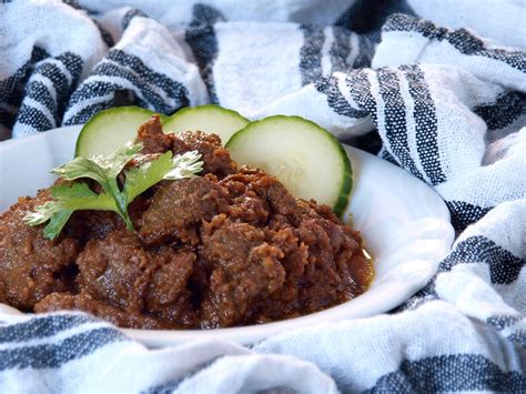 Beef Rendang There Are Two Types Of Rendang The Dried One Which Is