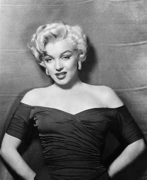 MARILYN MONROE 8X10 Celebrity Photo Picture Hot Sexy Classic 69 9 49