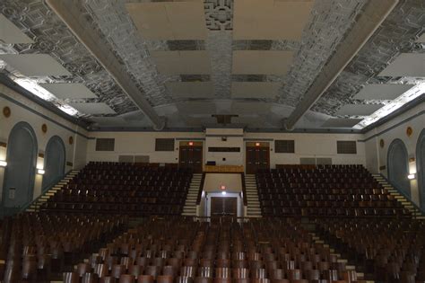 Cedar Rapids School Board backs out of community forum; schedules board