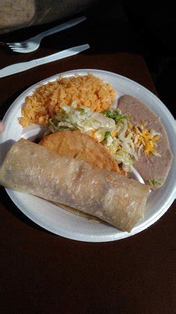 I live in andover ks, and the closest thing here to fast mexican food is taco bell. Lina's Mexican Restaurant, Wichita - Restaurant Reviews ...