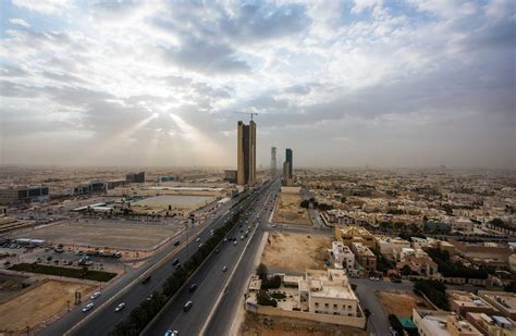 Saudi Arabias Bond A Defining Trade For 2016 Wsj