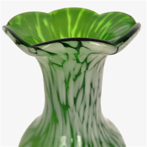 Vintage Mcm Hand Blown Green Confetti Glass Vase Ruffle Top Etsy