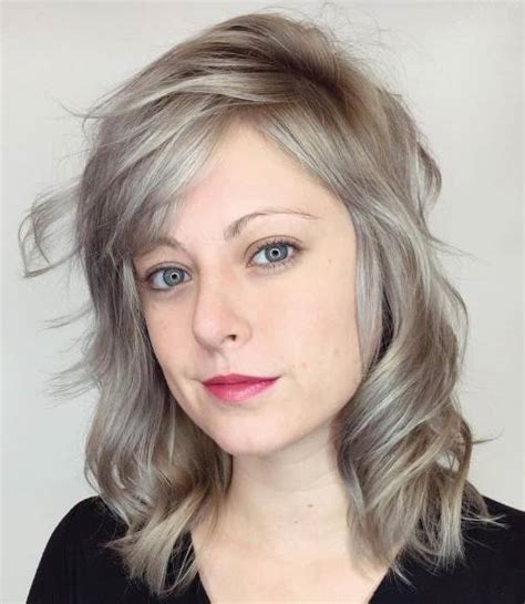 Blunt ends, with your hair ending at one spot, will keep the hair together, which creates an overall thicker look. 15 Casual Haircuts for Thin Hair