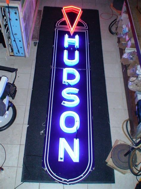 Hudson Porcelain Neon Sign Roadrelics Old And Neon Signs For Sale Roadrelics Buys And Sells