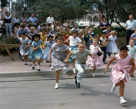 Memorable Photos From Opening Day At Disneyland From July 1955 Moss