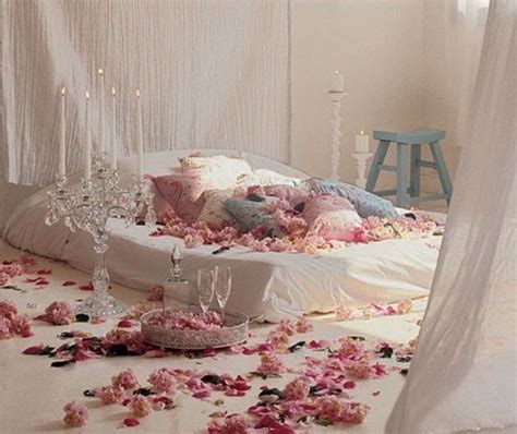 How To Decorate A Bedroom For Romantic First Wedding Night In Pakistan Pictures Decorating Ideas