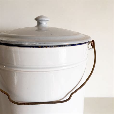 French Vintage Enamel Bucket With Lid White Enamelware Bucket