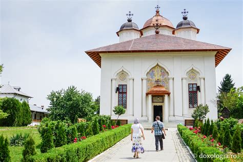 Aceasta este o categorie despre un monument istoric din. Mănăstirea Cernica | Doxologia