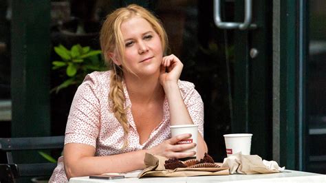 Amy schumer reminds me of the people on our marching band bus that would scream baby shark at midnight when i'm just trying to listen to music. Un Disastro di Ragazza, la recensione del film con Amy Schumer