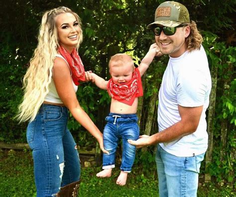 Morgan Wallen Celebrates Son Indigos 1st Birthday With Ex Photos