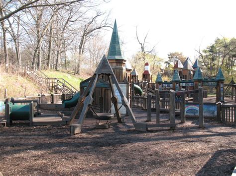 10 amazing playgrounds across North America