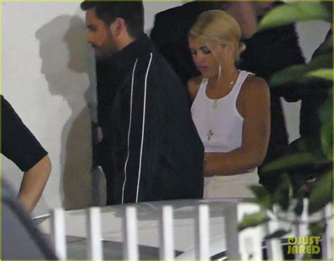 sofia richie and scott disick hold hands during night out in miami photo 1112527 photo gallery