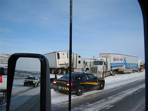 Three Truck Pile Up On I 80 W Of Wamsutterwy Altonwoods Flickr