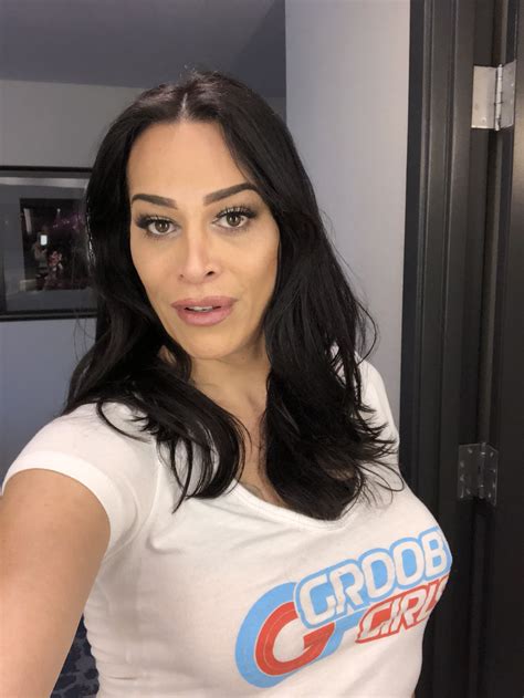 Grooby Sfw On Twitter Rocking That Groobygirls Tee Kristenkraves