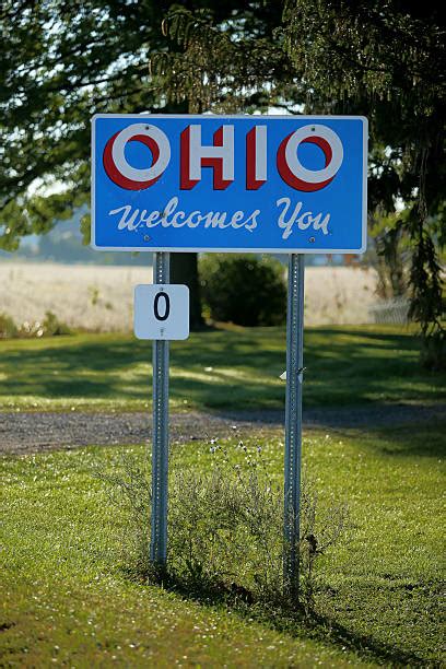 50 Ohio Welcome Sign Photos Stock Photos Pictures And Royalty Free